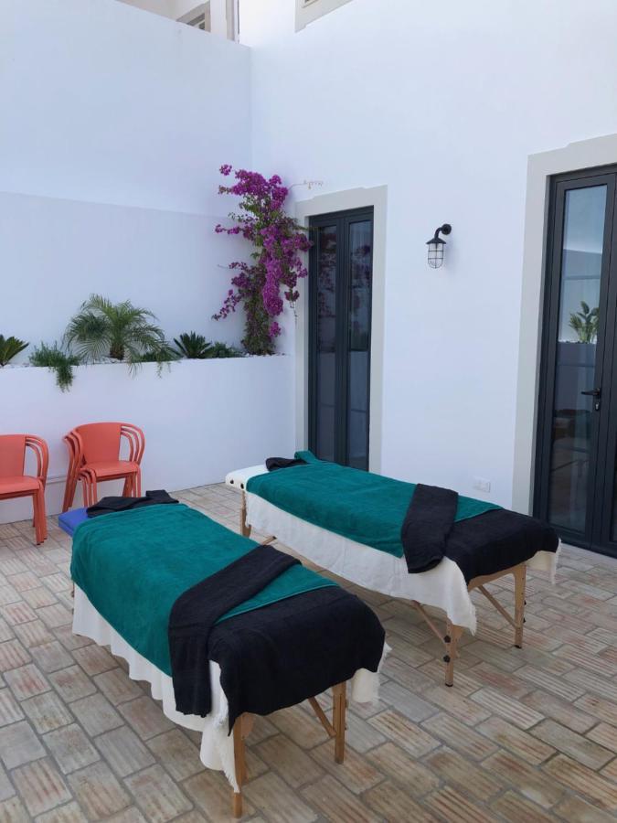 Casa Rosa Villa With Pool In Olhao Centre エクステリア 写真