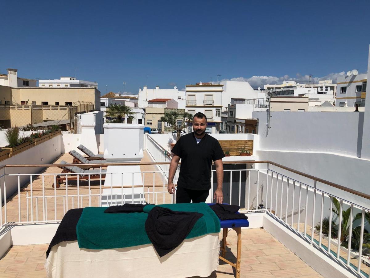 Casa Rosa Villa With Pool In Olhao Centre エクステリア 写真