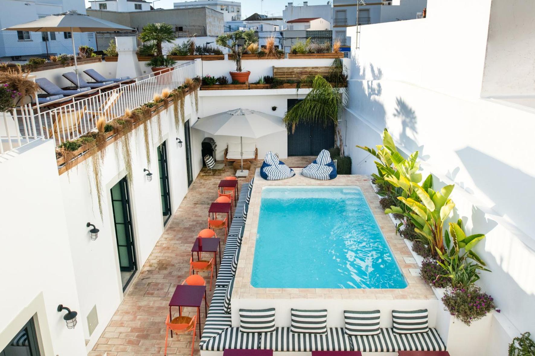 Casa Rosa Villa With Pool In Olhao Centre エクステリア 写真