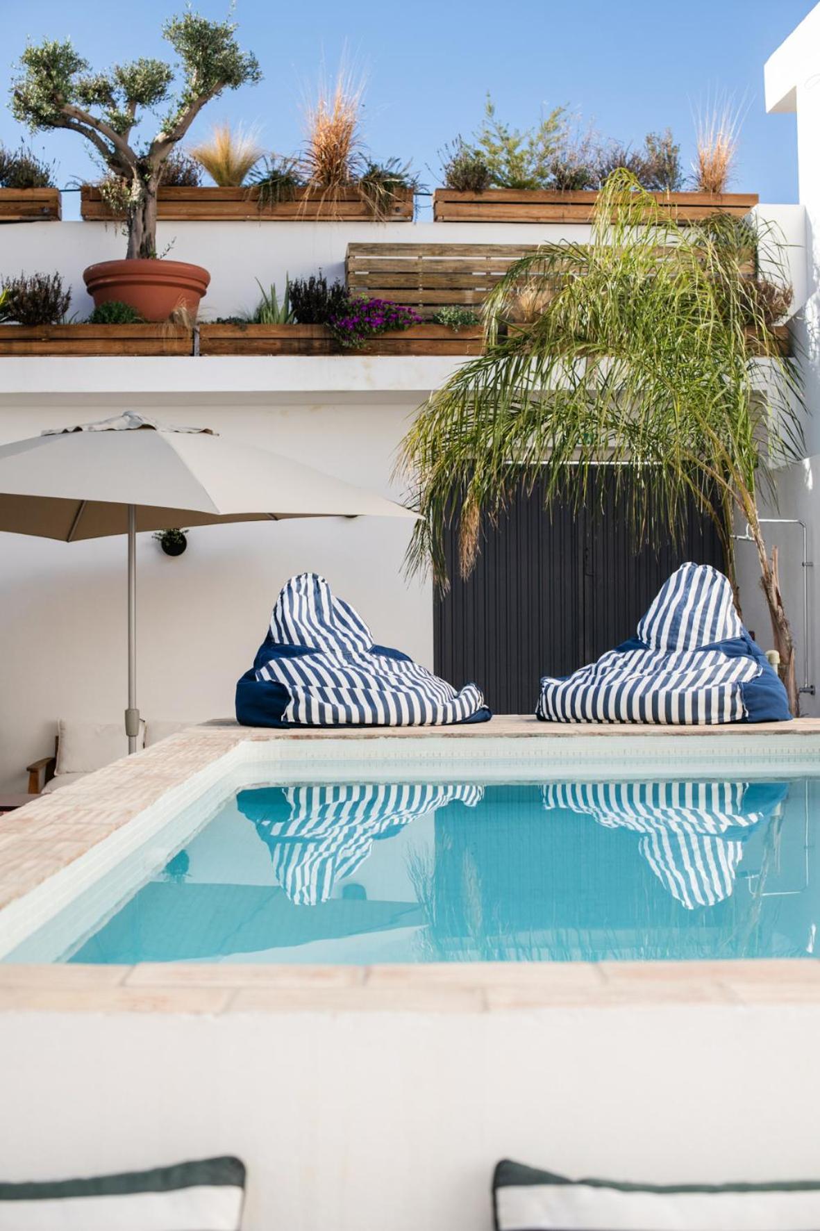 Casa Rosa Villa With Pool In Olhao Centre エクステリア 写真